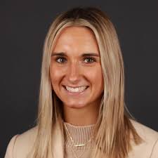 Lindsey Meier's Instagram, Twitter & Facebook