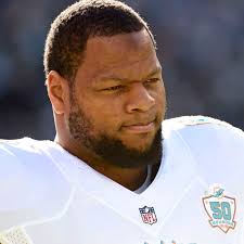 Eagles News: One of the league's best defensive linemen says Philadelphia  has an elite offensive line