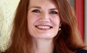 Gossip Queen to Homeless Advocate: Memoirist Jeannette Walls Visits  Charlotte