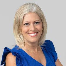 Kandi Jones's Instagram, Twitter & Facebook