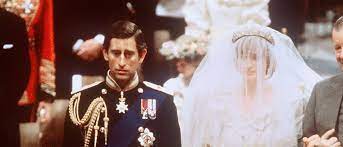 Check spelling or type a new query. Sohne Erlauben Es Lady Dis Hochzeitskleid Wird Ausgestellt Promiflash De