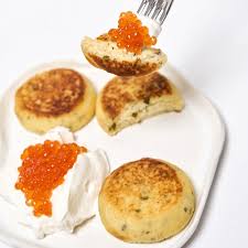 Сырники с зеленью пармезаном и сулугуни АмАмАм - present-simple.by