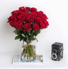 Maybe you would like to learn more about one of these? Is Sending Anonymous Flowers Cute Or Creepy Ode A La Rose