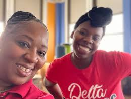 Delta Tau Chapter, ΔΣΘ