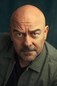 Tiffany Darrett's Instagram, Twitter & Facebook