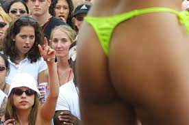 Panama city beach spring break 2018: 29 Photos That Show Just How Insane Spring Break Was In The 2000s