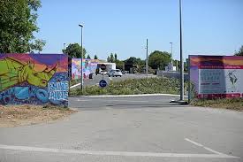 Prenez rdv pour un soin à l'institut de beauté yves rocher la roche sur yon et consultez les informations magasin et promotions. Decheterie Saint Anne La Roche Sur Yon