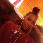 Dee Bowler's Instagram, Twitter & Facebook