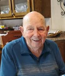 Glenn Kees's Instagram, Twitter & Facebook