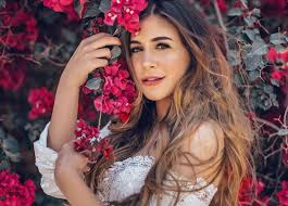 48,648 likes · 54 talking about this. Ø¨Ø¹Ø¯ Ø²ÙˆØ§Ø¬Ù‡Ø§ Ø±Ø³Ø§Ù„Ø© Ù…Ù„Ùƒ Ù‚ÙˆØ±Ø© Ù„Ø´Ù‚ÙŠÙ‚ØªÙ‡Ø§ Ø§Ù„ØµØºØ±Ù‰ Ø®Ø¨Ø± ÙÙŠ Ø§Ù„ÙÙ†