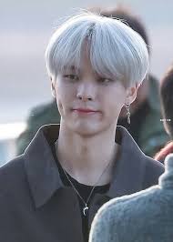 Pin By Sun Rise On Cix Lee Byounggon Kpop Idol Fangirl Boy Photos