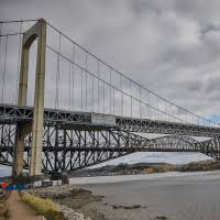 Il est situé à un peu moins de 200 m à l'ouest du pont de québec. Pont Pierre Laporte Plus Que Deux Semaines Avant Le Debut Des Entraves Majeures Transport Magazine