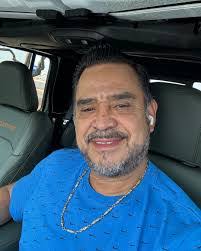 Daniel Esquivel's Instagram, Twitter & Facebook