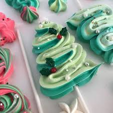 Merry Christmas And Happy New Year Regranned From Hans Table Merry Chri Cookies Recipes Christmas Meringue Cookies Cinnamon Christmas Cookies