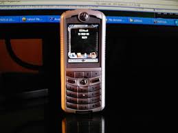 File:Motorola Rokr E1 - 3.jpg ...