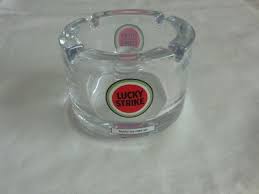 © 2020 lucky strike entertainment. Glas Aschenbecher Lucky Strike Klar Glutkiller Werbung Fur Marlboro Zukova Werbung Fur Branchen Marken