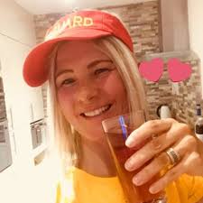 Karina Maxwell (@maxwell_karina)