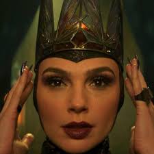 Empty cinemas Snow White #snowwhite