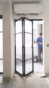 Porta Articulada De Ferro E Vidro Canelado Portas De Aco Porta Articulada Porta Camarao