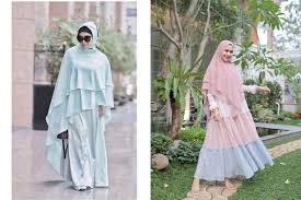 Syahrini merupakan artis asal bogor, jawa barat. 9 Adu Gaya Aisyahrani Vs Syahnaz Mama Si Kembar Yang Modis