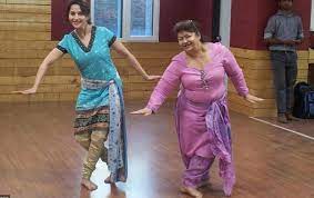 Saroj khan chane ke khet mein 3. Saroj Khan S Eternal Dance Numbers Nri Pulse