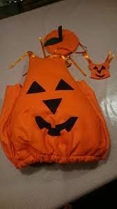 Vous trouverez ici plus de 100.000 modèles gratuits au tricot ou au crochet, avec des tutoriels en vidéos, des laines un peu plus loin sur le thème modele tricot gratuit halloween, vous trouverez : Tuto Deguisement D Halloween Pour Les Tres Nuls En Couture Miss Lune