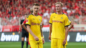 Spieltag kommt es heute zum topspiel um 18.30 uhr. Aufstellung Des Bvb Gegen Vfl Wolfsburg Die Startelf Von Borussia Dortmund Heute Bvb 09