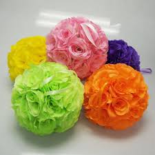 This brilliant hue has a cool, energizing effect with the potential to evoke good feelings and happiness among wedding guests. Orange Wedding Bouquets For Sale Ebay