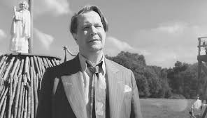 Mank ending explained breakdown full movie review, real life story & citizen kane comparisons. Mank Review David Fincher Challenges Orson Welles In Netflix Movie Den Of Geek