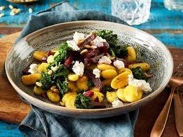 Gnocchi Rote Bete Pfanne Mit Grunkohl Rezept Lecker Grunkohl Rezepte Grunkohl Rote Bete