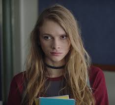 ᴄʜᴀʀʟɪᴇ. (@BRlGHTLlLY)