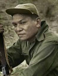 Mga batang Maynila nakagawian n natin ang foodtrip nung araw pa..  pagkalabas mo ng Odeon theater tawid klng sa Whooper para sa masarap na  Burger King then deretcho klng sa avenida para