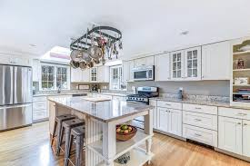 This split level ranch is located in a popular neighborhood in hanover. For Sale 371 King St Hanover Ma 02339 5 Beds 3 Full Baths 1 Half Bath 789900