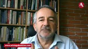 Me ataca un ejercito trolls cuando hablo de la principal embotelladora del  país: Alejandro Calvillo