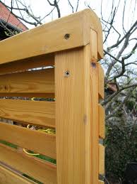 Holzwand Ruckansicht Beplankung Und Durchsicht Outdoor Dekorationen Holzwand Sichtschutz Holz