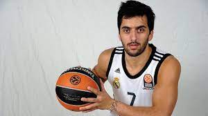 El comercio conversó con facundo campazzo tras la victoria de nuggets frente a blazers en el segundo juego de la serie de primera ronda de los pl. Focus On Facundo Campazzo Real Madrid Youtube