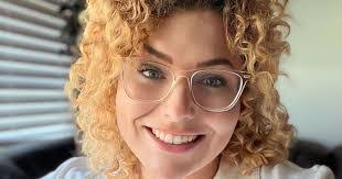 Antonia Cummings's Instagram, Twitter & Facebook