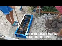 Beton pun dapat diproduksi secara cepat atau dengan menggunakan cara manual. Cetakan Batako Manual Sekali Cetak 10pcs Youtube