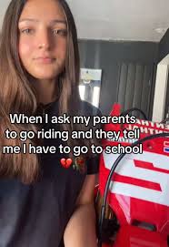 It hurts to bad😭 #fy #fyp #dirtbikes #moto #motogirl