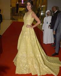 Katrina Kaif Dazzles In Yellow At Siima Awards 2017 Indian Wedding Outfits Indian Gowns Dresses Celebrity Dresses