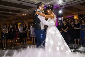 Stellen sie jetzt ihre anfrage bei dj rostock und sichern ihren wunschtermin. Dj Rostock Dj Sven Sven S Discothek Fur Rostock Ostseekuste Mecklemburg Vorpommern Fur Hochzeit Party Firmenevent Geburtstagsparty