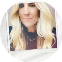 Michelle Deavers's Instagram, Twitter & Facebook