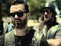 Canadian Real Estate Association: Mime, Mangalow, Folksinger, Towel • Ads  of the World™