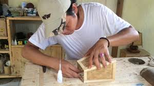 Cara pembuatan produk kerajinan bambu. Cara Membuat Lampu Hias Dinding Dari Anyaman Bambu Youtube
