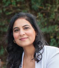 Sandy Able's Instagram, Twitter & Facebook