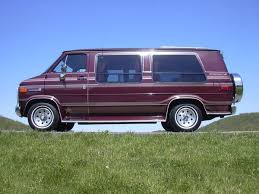 Gmc Vandura 2500 Starcraft Conversion Van Truck Vans Gmc Vandura Van Chevy Trucks Van Conversion