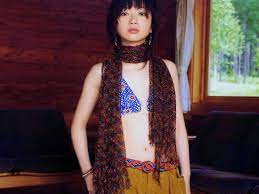 持田香織 グラビア水着画像 31枚 | ちょい懐女画像集 女優・歌手・アイドル