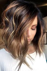 Wavy hairstyles have been famous among women of all ages and in all walks of life. 37 Beach Wavy Hairstyles For Medium Length Hair