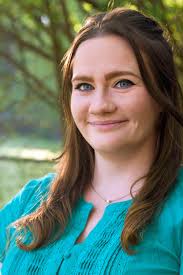 Jennifer Saffen, Re/max Center & Renee' Briscoe-Taylor Team