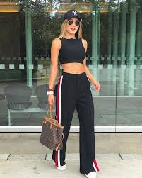 Calça Moletom Com Listra Do Lado Tendencia Calca Com Listra Lateral Comer Blogar E Amar Trajes Esportivos Looks Looks Casuais